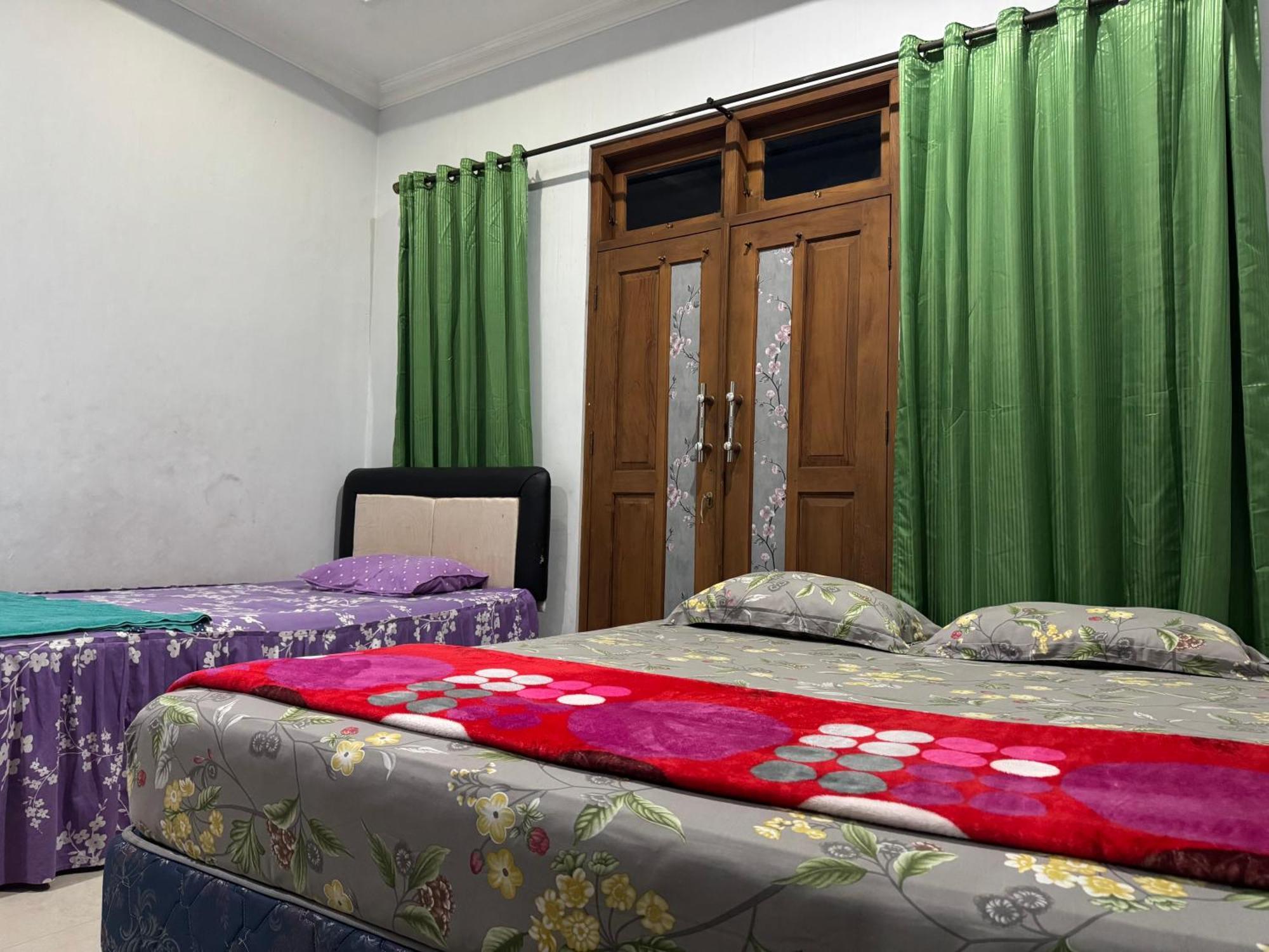 Jogja Classic Homestay Syariah Yogyakarta Exterior foto