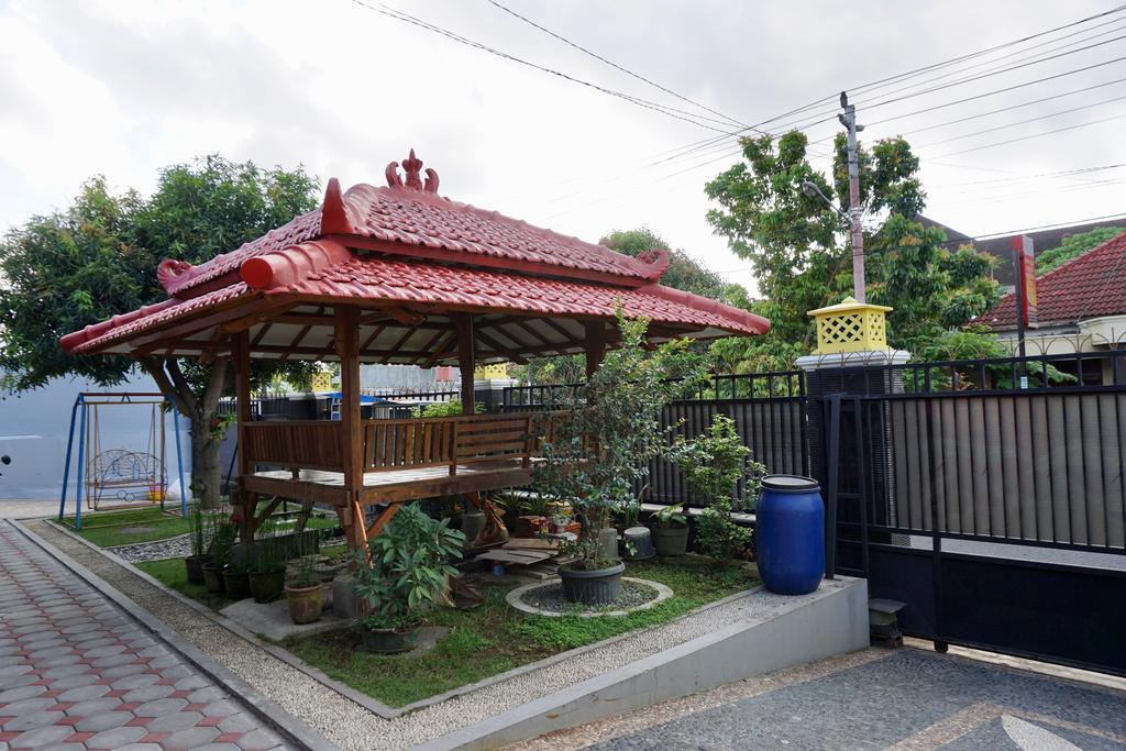 Jogja Classic Homestay Syariah Yogyakarta Exterior foto